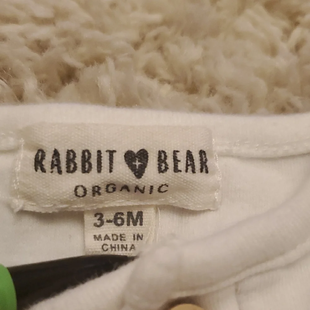 5 For $25 Rabbit + Bear Organic‎ White Baby Onesie Size 3-6 Months